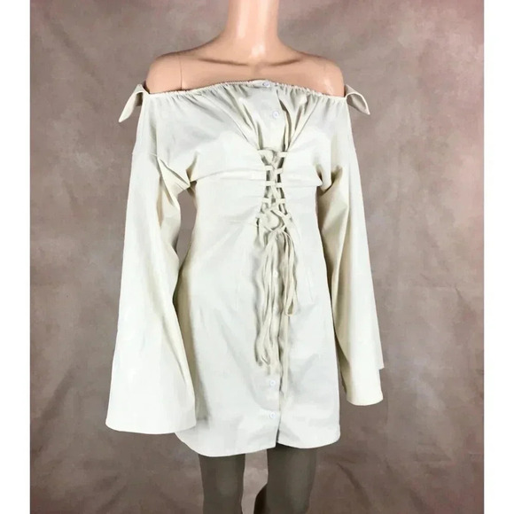 Off-the shoulder Lace Up Mini Dress NWT Size 8/10 - Picture 7 of 7